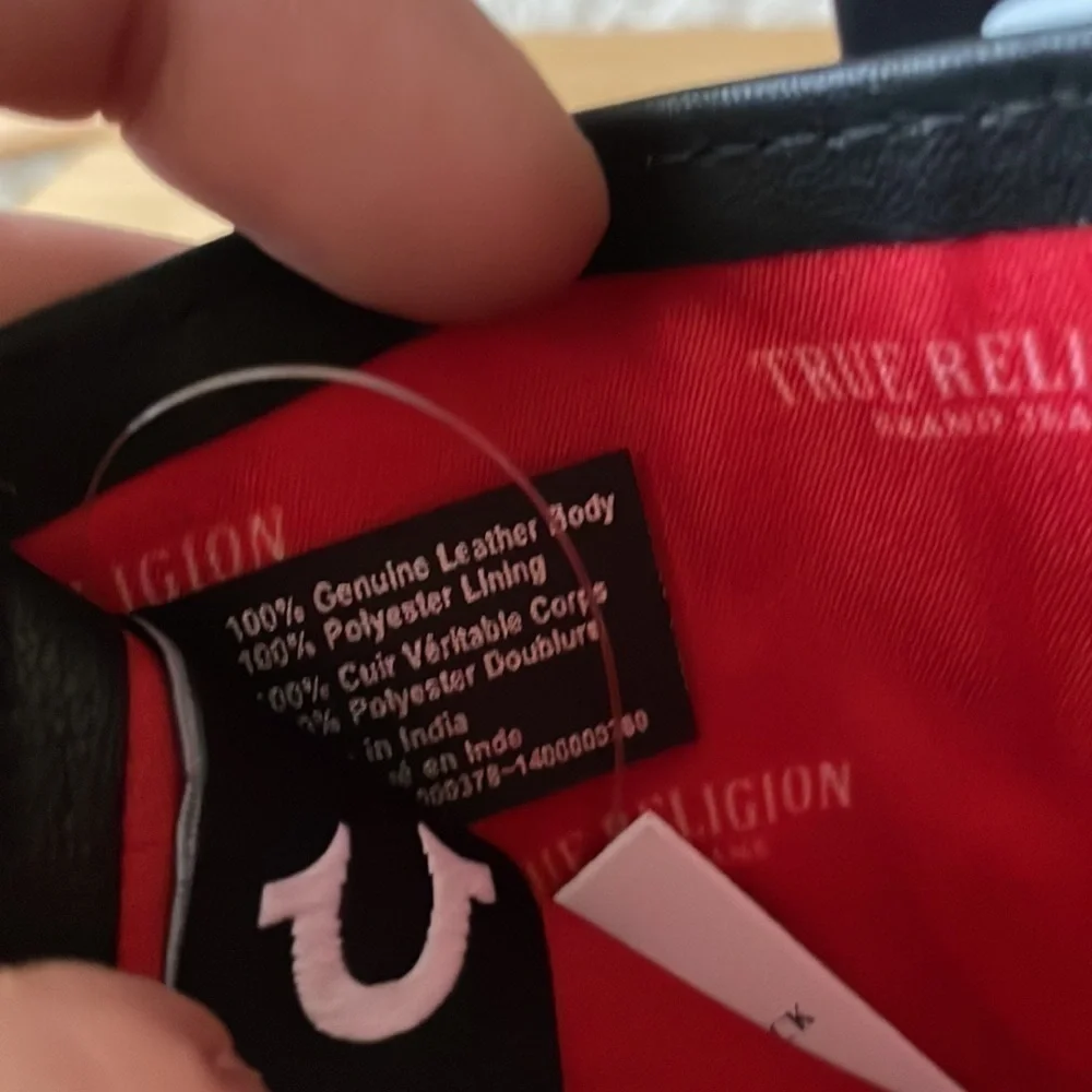 Brand New True Religion Genuine Leather Black Men’s Kincaid Wallet w/ Desk Valet
